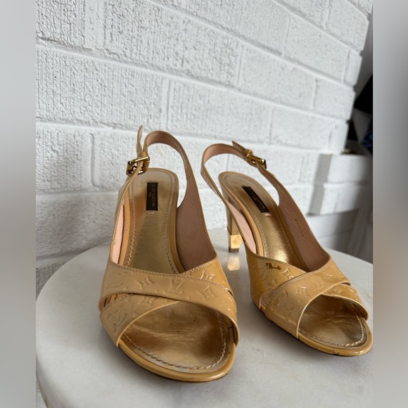 Louis Vuitton Tan Slingback Heels - Picture 6 of 16